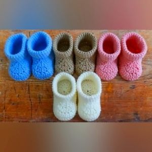 Crochet handmade baby booties